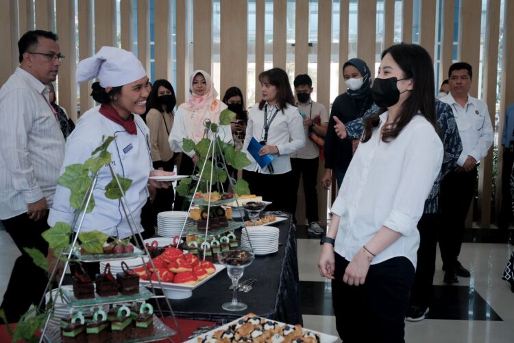 Wamenparekraf Harap Poltekpar Medan “Cetak” Lulusan Berjiwa Wirausaha