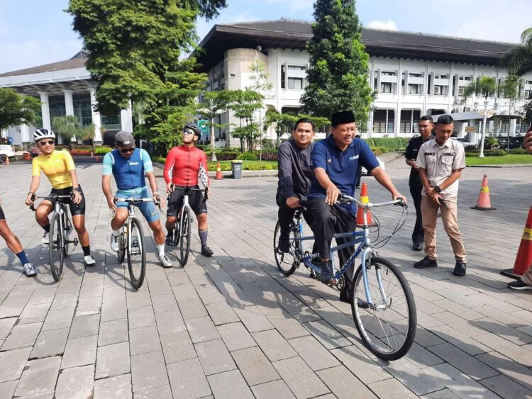 Cetak Bibit Unggul Atlet Balap Sepeda