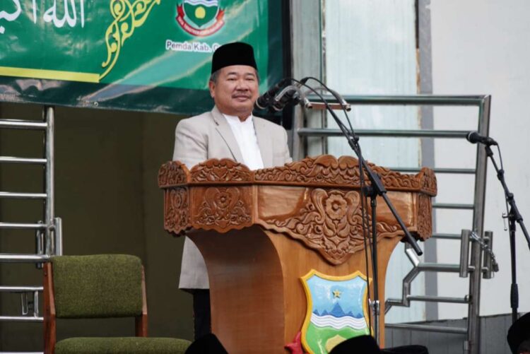 Bupati dan Ratusan Masyarakat Laksanakan Salat Iduladha di Alun-Alun Garut