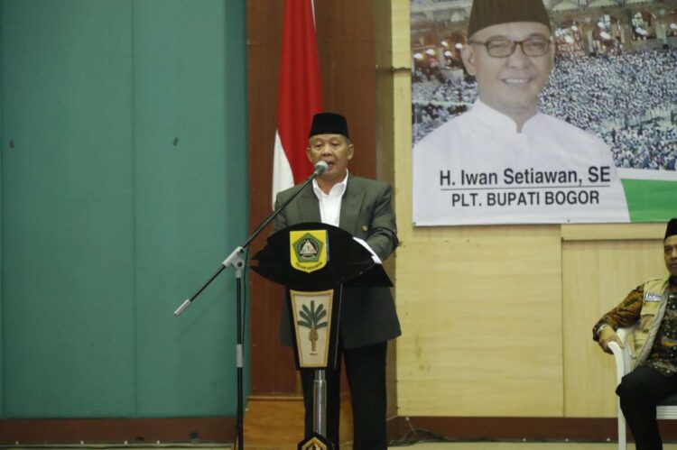 Sekda Kabupaten Bogor Lepas 230 Calon Jamaah Haji Kloter 71