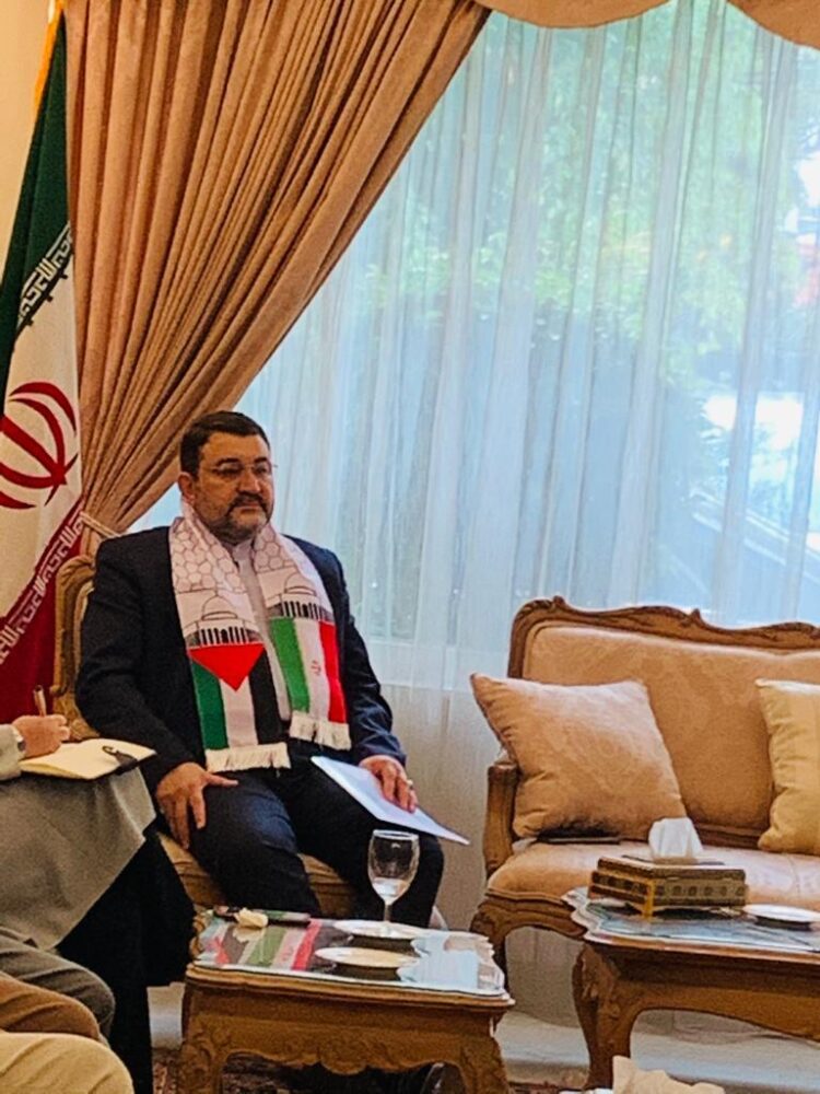 IRAN TEGUH PADA NILAI-NILAI DEMOKRASI : MASYARAKAT PALESTINA YANG DIUSIR AGAR BISA KEMBALI KE TANAH MEREKA
