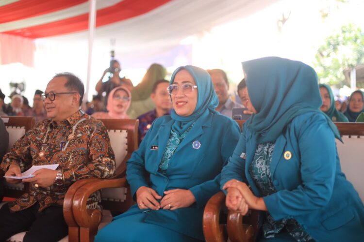 Pj. Wali Kota Bekasi Dukung Kelurahan Cimuning Jadi Juara di Lomdeskel Tingkat Provinsi Tahun 2024