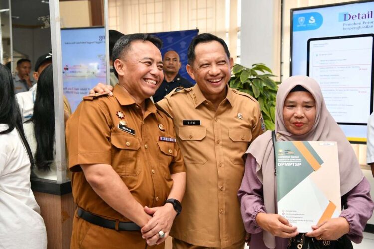 Jabar Buka Layanan Cepat Persetujuan Bangunan Gedung