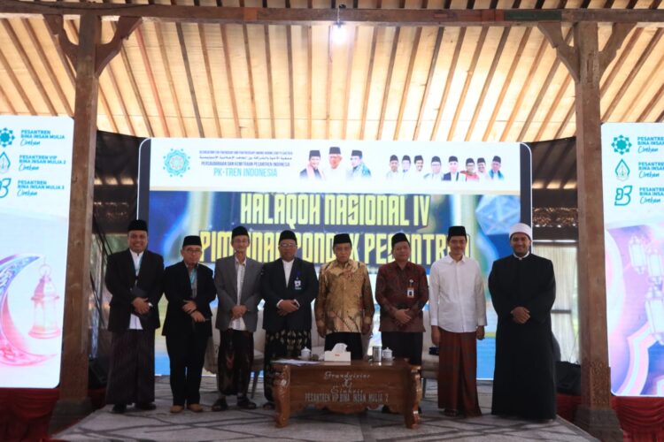 Halaqah Nasional IV Pimpinan Pesantren dan Rakernas I PK-TREN Hasilkan Risalah Cirebon sebagai Arah Baru Pesantren