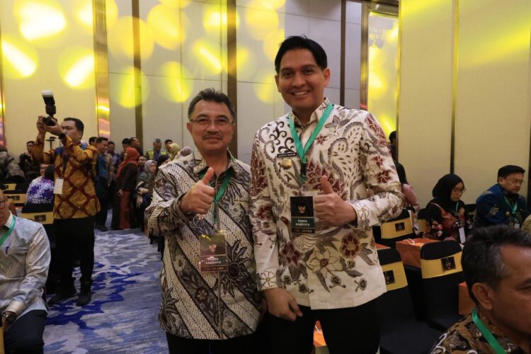 Menuju Jaminan Kesehatan Menyeluruh, Wakil Wali Kota Bekasi Hadiri Pencanangan UHC Tahun 2026.