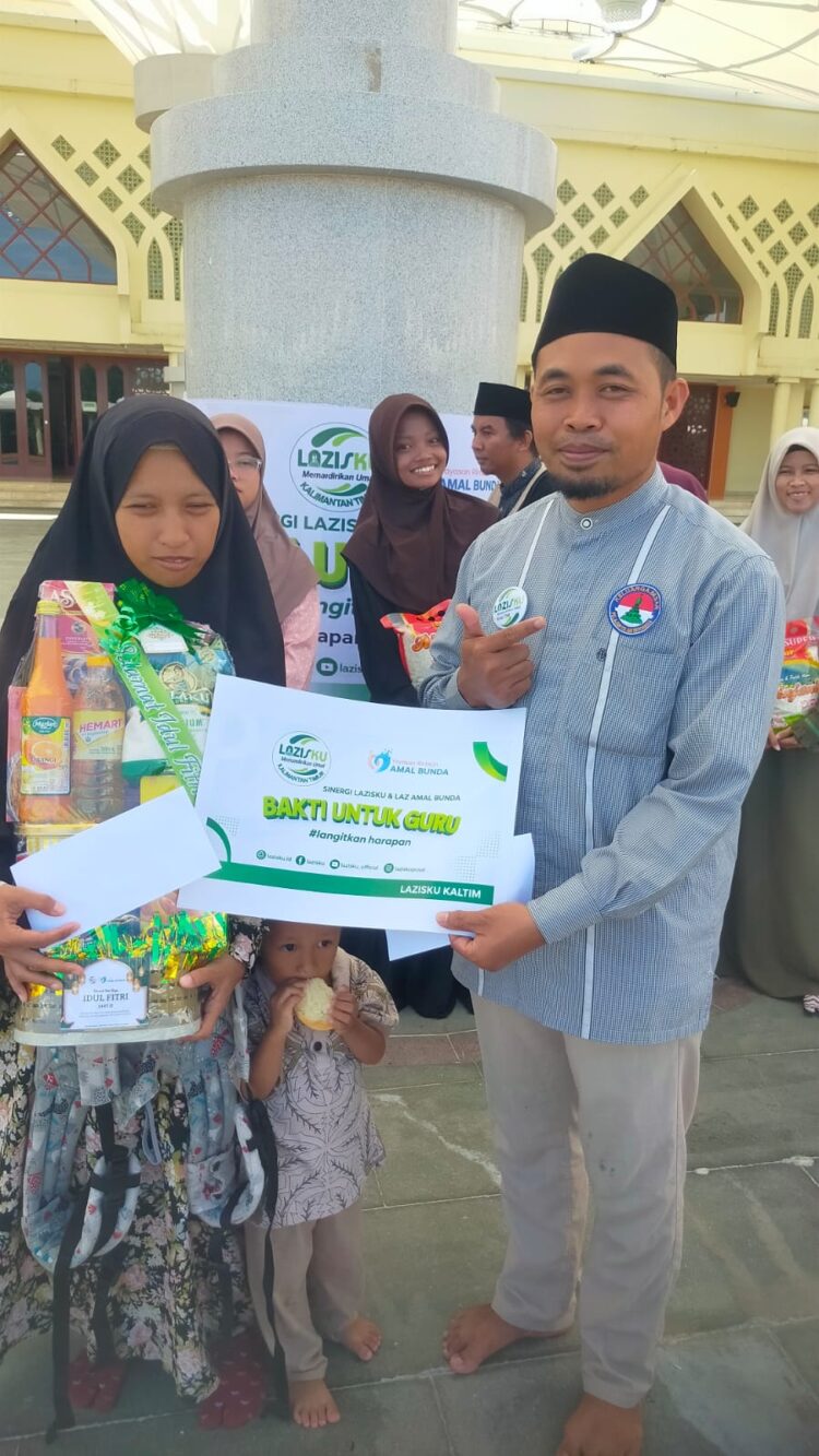 LAZISKU & LAZ Amal Bunda Salurkan Keberkahan Ramadhan Lewat Program “Bhakti untuk Guru”