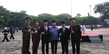 Plh. Wali Kota Bekasi Abdul Harris Bobihoe Pimpin Upacara Hari Lahir Pancasila, Tegaskan Nilai Persatuan Bangsa.