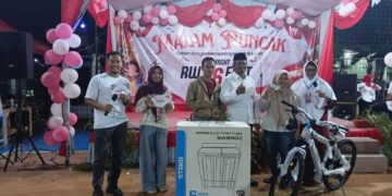 Malam Puncak HUT ke 81 RI : Warga 046 VGH Babelan Bekasi, Tampilkan Kreasi Budaya Nusantara