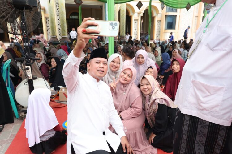Wali Kota Bekasi Resmikan Masjid Jami Al-Khairiyah di Cimuning, Apresiasi Tinggi Atas Solidaritas Warga Mustikajaya